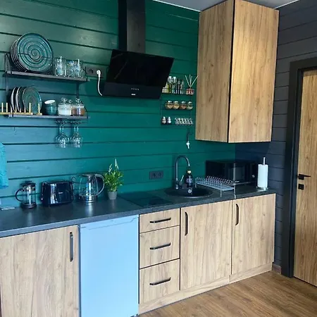 Under Sky - з теплим басейном ,чаном-джакузі, панорамною ванною та Playstation 5